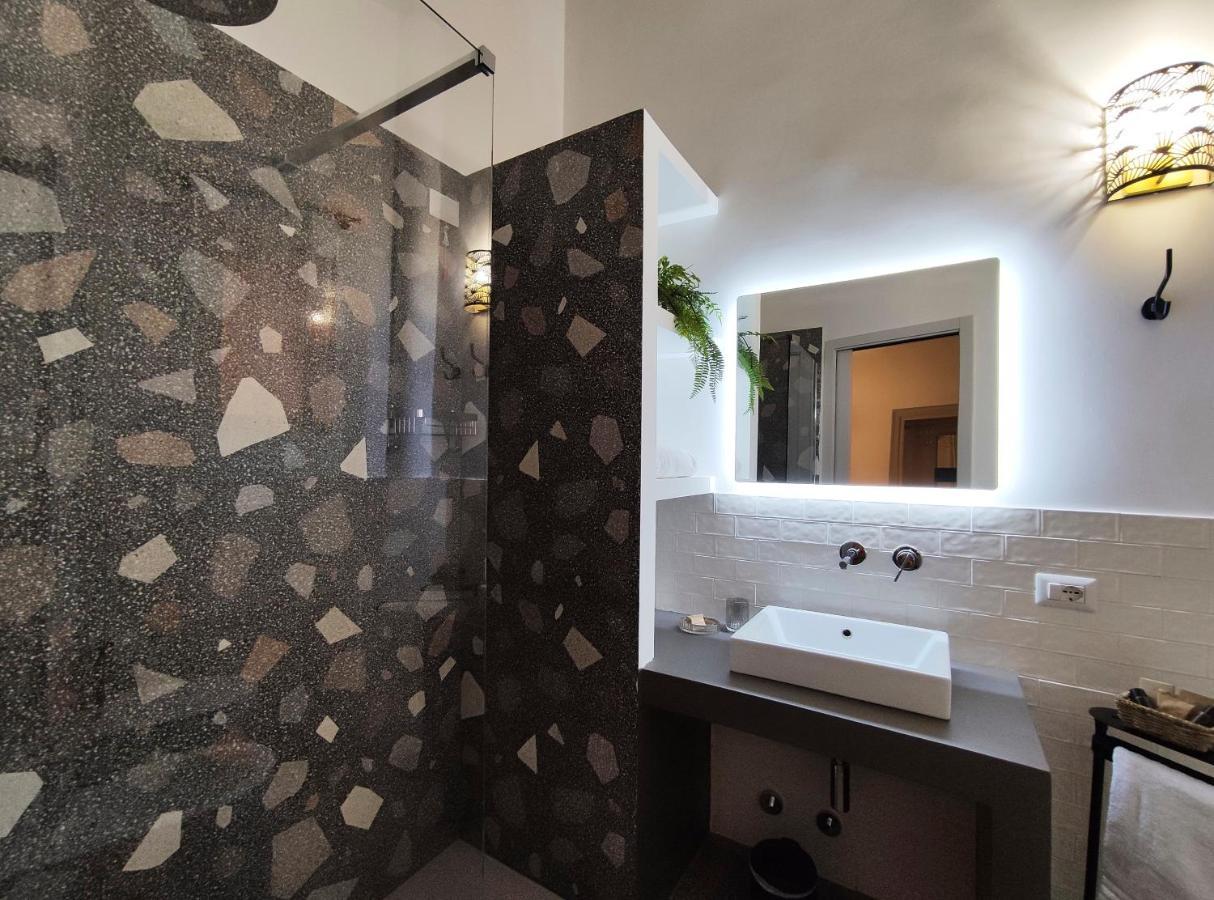 Visconti Suites By Fna Hospitality Roma Екстериор снимка